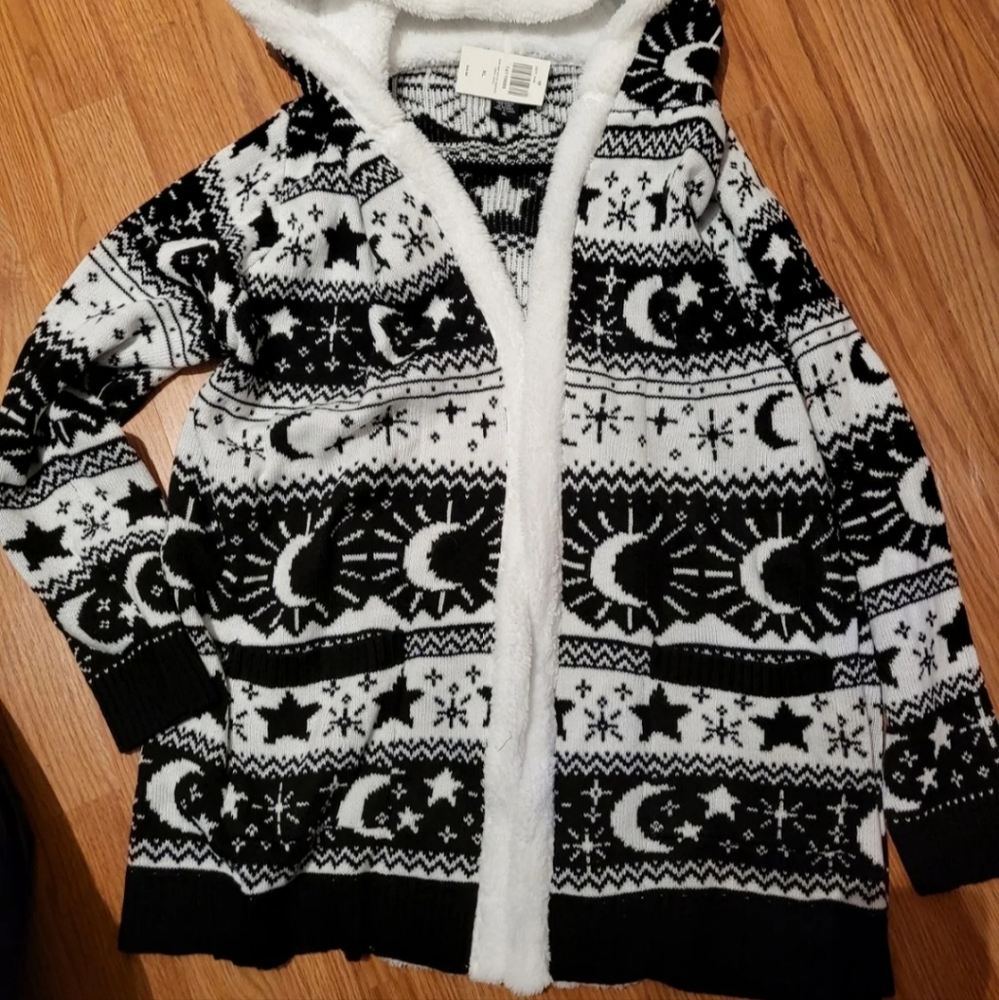 Hot Topic Moon and Star Sherpa Cardign